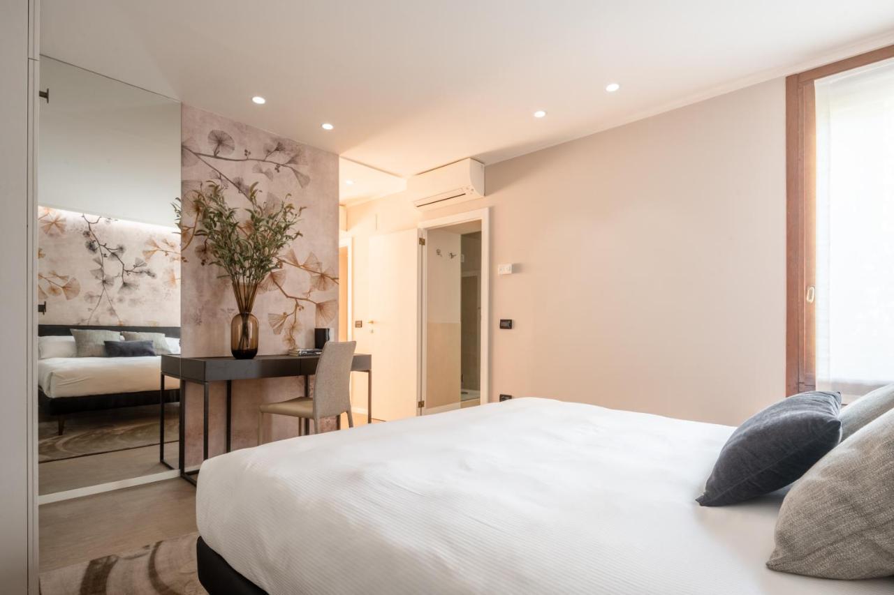 Accademia Apartments R&R Venice Luaran gambar