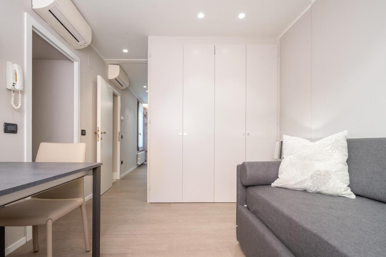 Accademia Apartments R&R Venice Luaran gambar